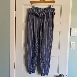 Woman summer pants M
